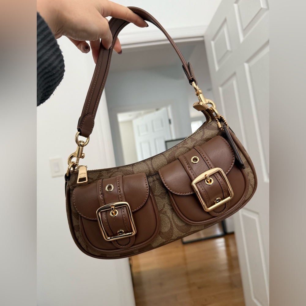 Coach Ashton Baguette Bag in Khaki Saddle Signature Canvas